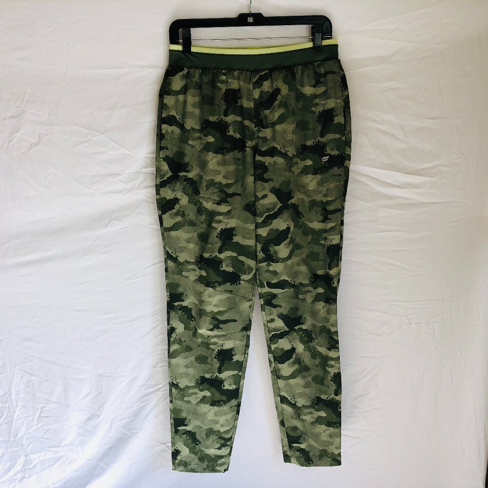 Fabletics The Fundamental‎ Jogger Pants Men's Size Small Green Camo Performance